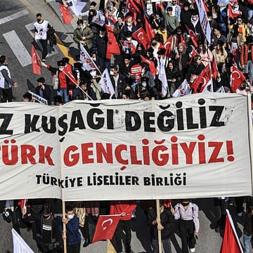 FDkn4u1XMAkAMkc Her Kesimin Gençleri Kabile Yorgunu