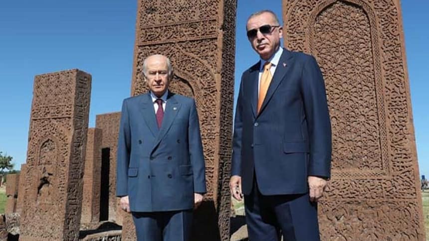 bahçeli Bahçeli’nin Malazgirt Mesajı Kime